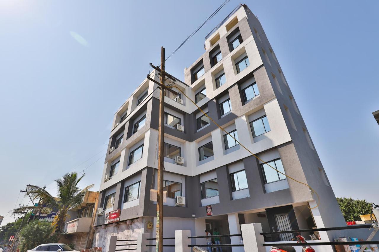 Nova Hotel New Crossroad Rajkot Exterior photo